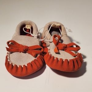 Joe Fresh two tone leather moccasins infant toddler size 2c